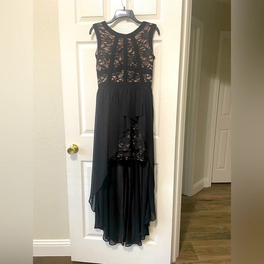 Formal Black & Tan Dress. Short in the front and Long in the back.